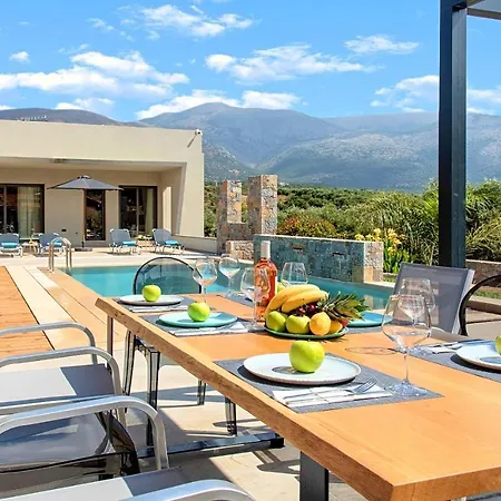 Villa Lux